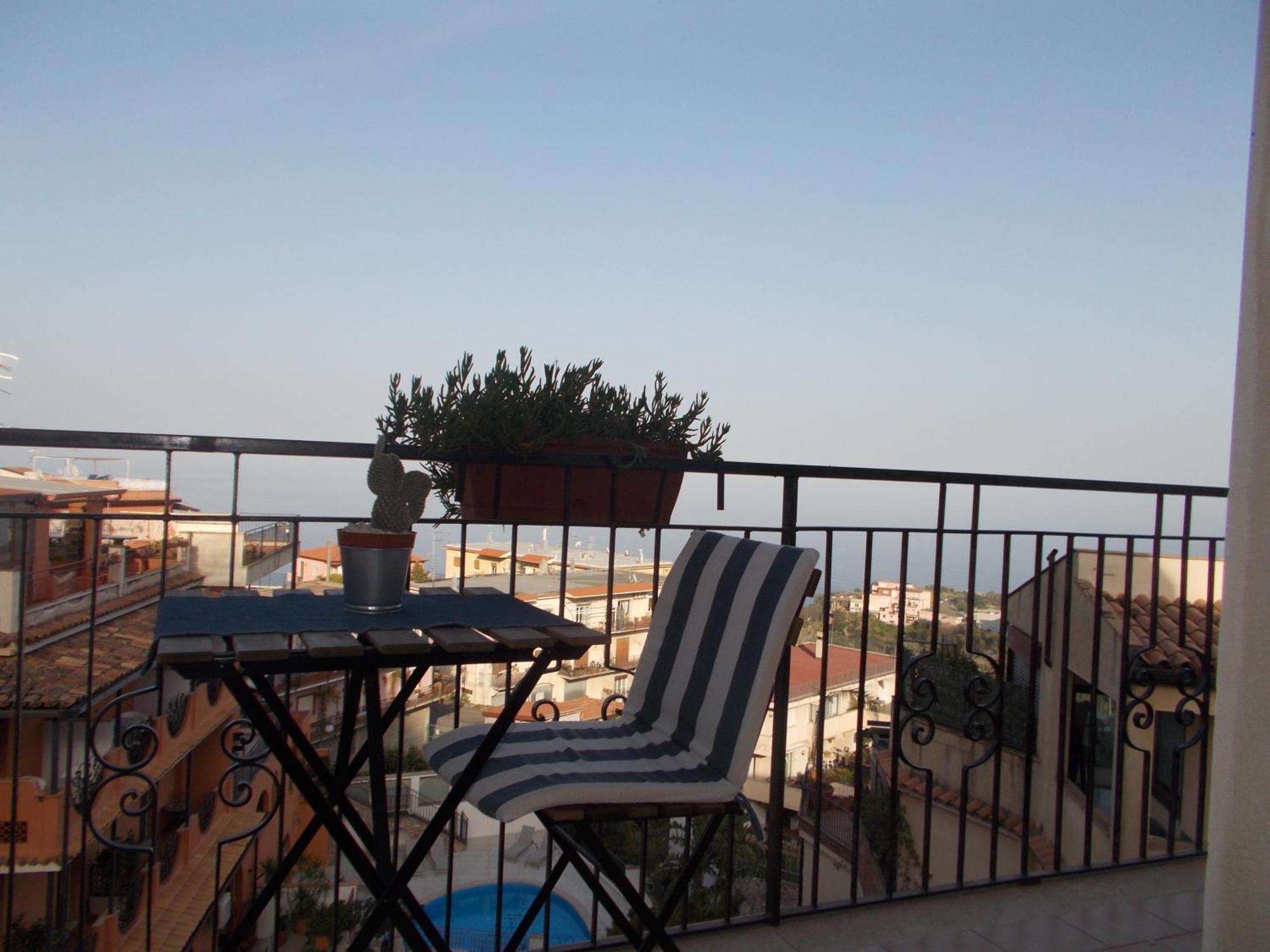 Il Melograno Apartment Таормина Экстерьер фото
